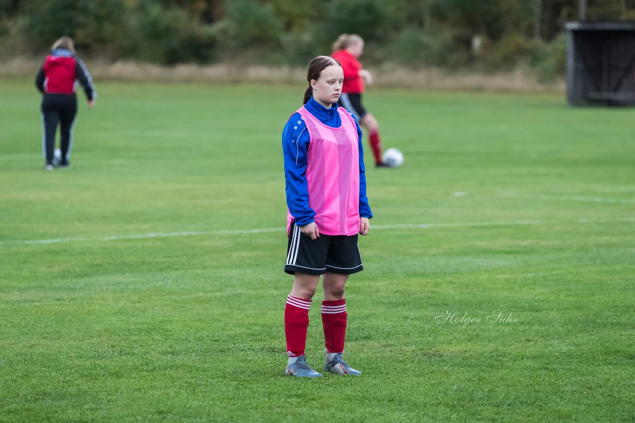 Bild 83 - B-Juniorinnen SG Mittelholstein - SV Frisia 03 Risum-Lindholm : Ergebnis: 1:12